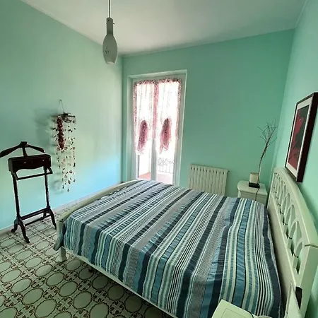 Trilo Mareverde A 30 Metri Dal Mare Apartment *